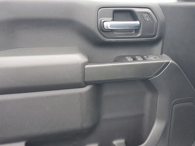 Certified 2022 Chevrolet Silverado 2500 Custom w/ Custom Value Package AWD/4WD image 14