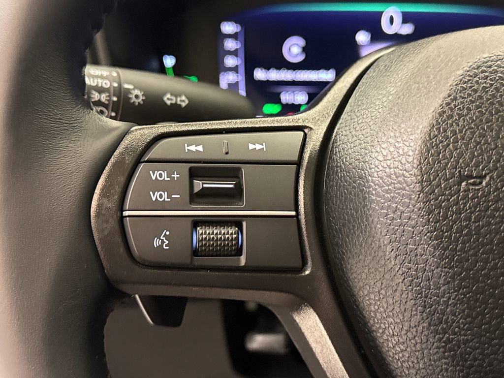Used 2025 Honda Accord EX-L image 33