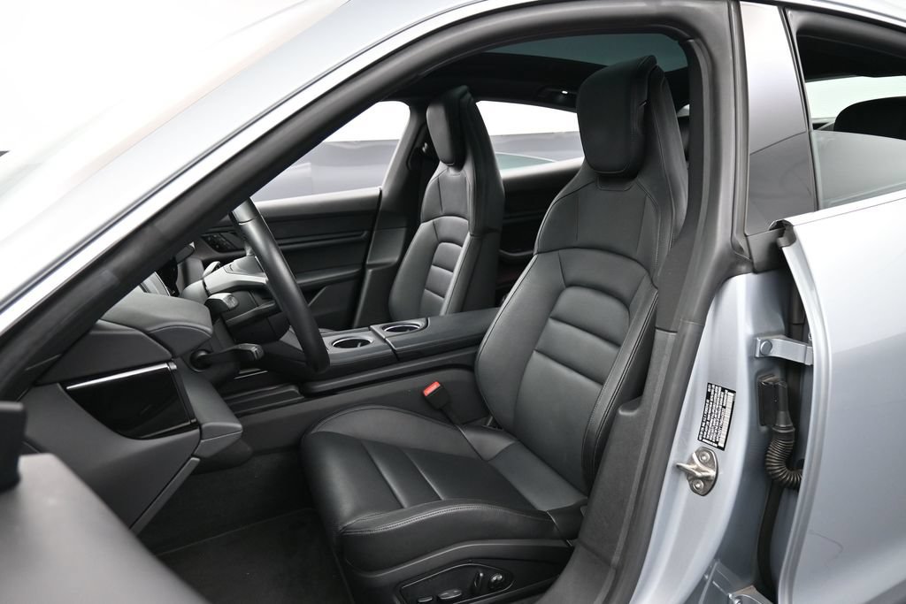 Certified 2021 Porsche Taycan 4S AWD/4WD image 5