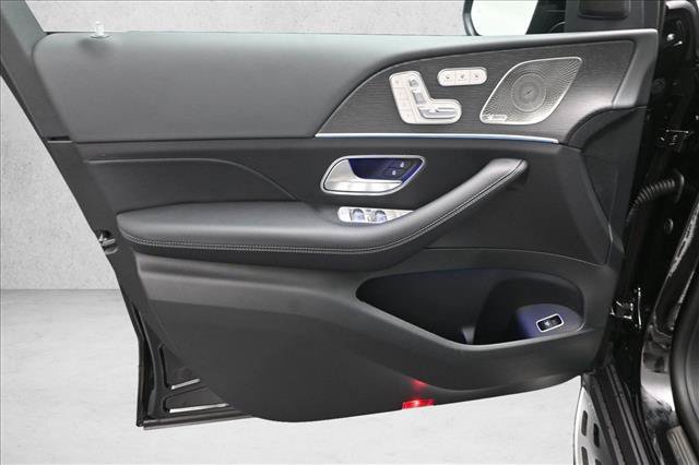 New 2026 Mercedes-Benz GLS 450 4MATIC image 19