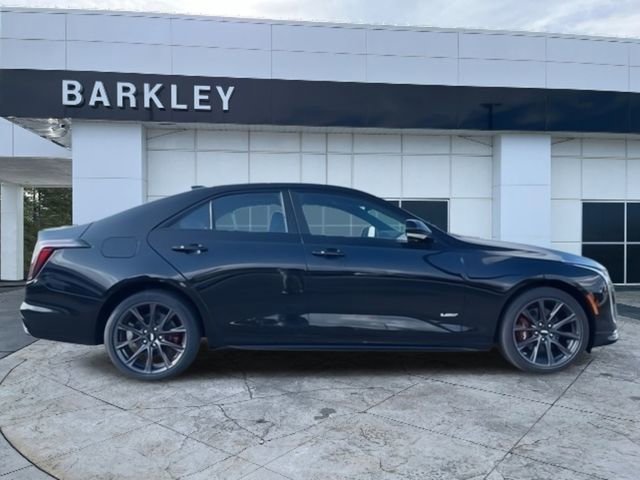 New 2026 Cadillac CT4 V w/ Technology Package image 8