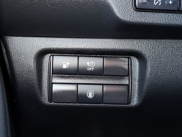 Used 2025 Nissan Leaf S image 12