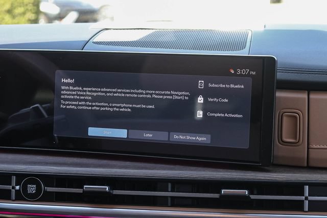 Certified 2024 Hyundai Santa Fe Limited FWD image 18
