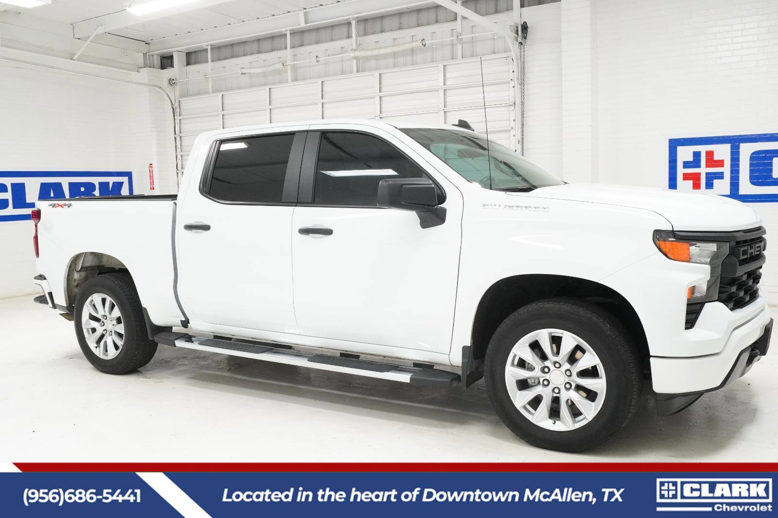 Used 2024 Chevrolet Silverado 1500 Custom AWD/4WD image 4