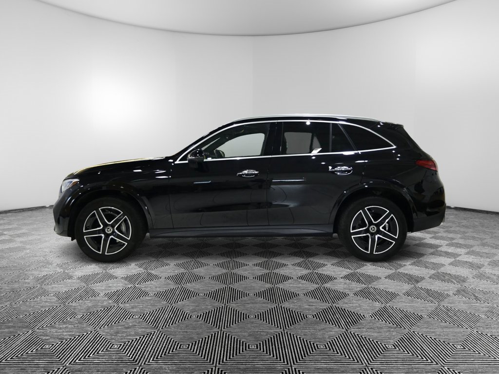 Certified 2024 Mercedes-Benz GLC 300 4MATIC image 2