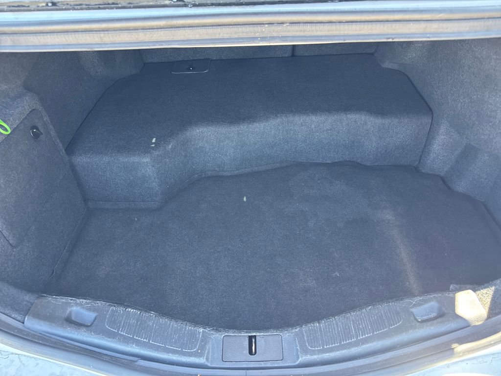 Used 2020 Ford Fusion SE FWD image 23
