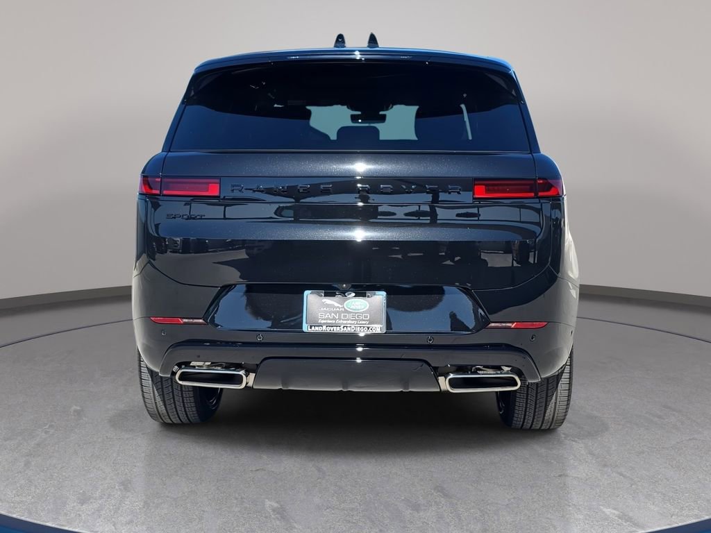 New 2026 Land Rover Range Rover Sport Dynamic SE AWD/4WD image 6
