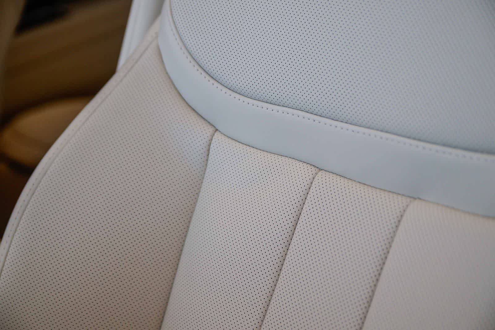 New 2026 Land Rover Range Rover Autobiography image 28
