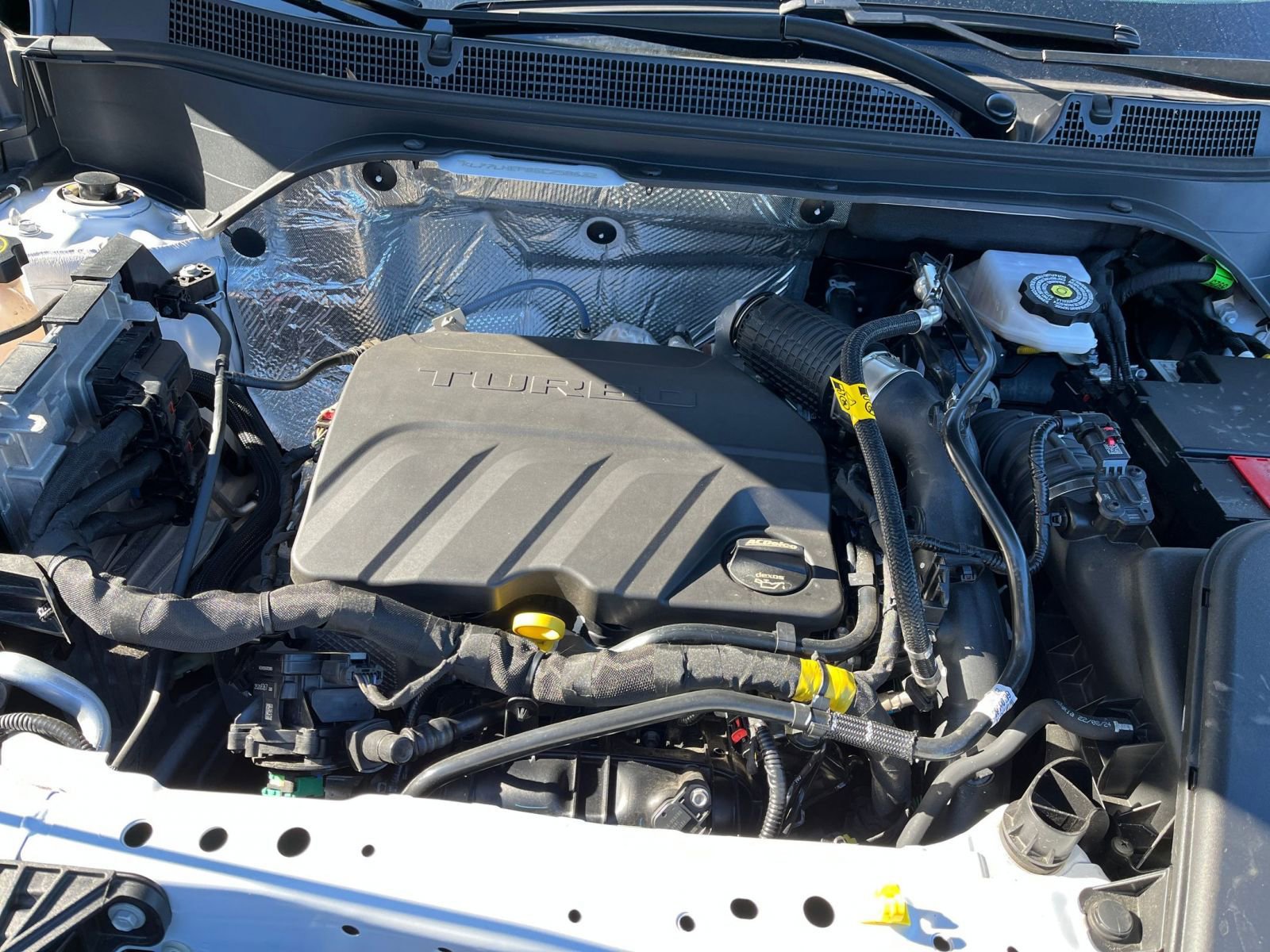 Used 2025 Chevrolet Trax LT w/ LT Convenience Package image 30