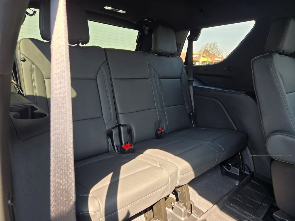 New 2026 Chevrolet Tahoe LT image 9