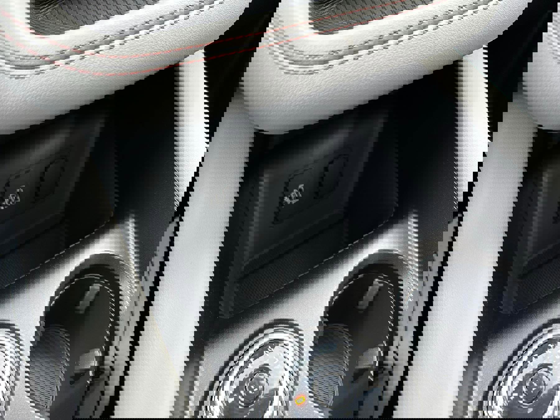 New 2026 Ford Explorer Active w/ Active Comfort Package image 21