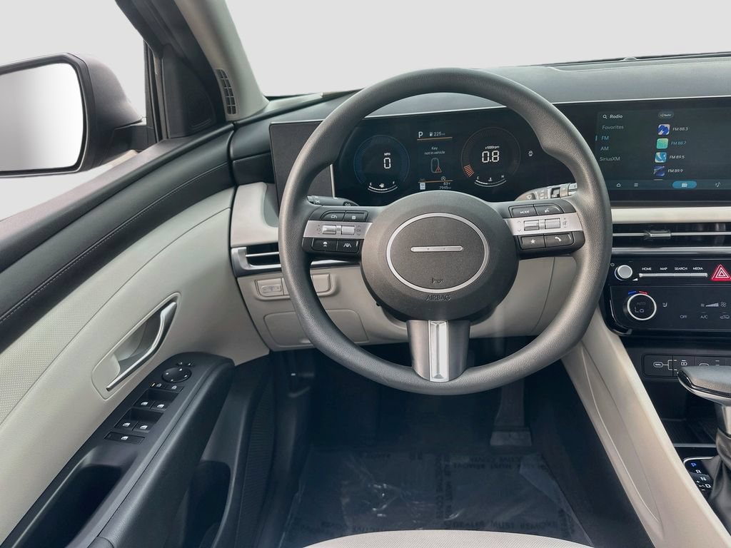 Used 2025 Hyundai Tucson SEL FWD image 20