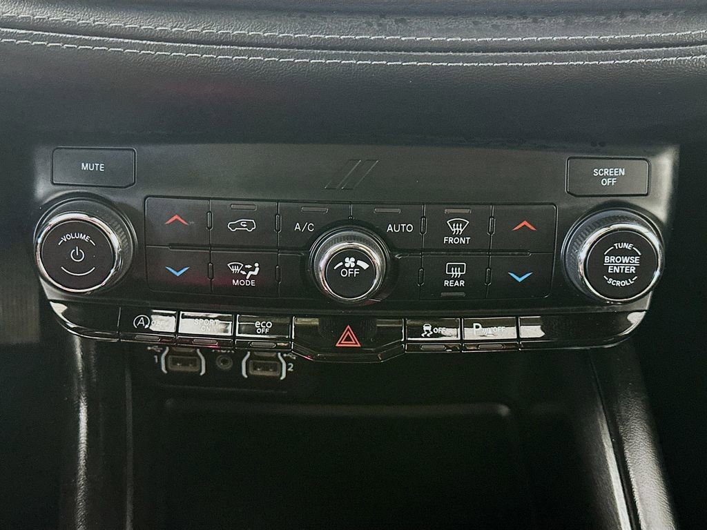 Used 2022 Dodge Durango SXT w/ Trailer Tow Group IV AWD/4WD image 18