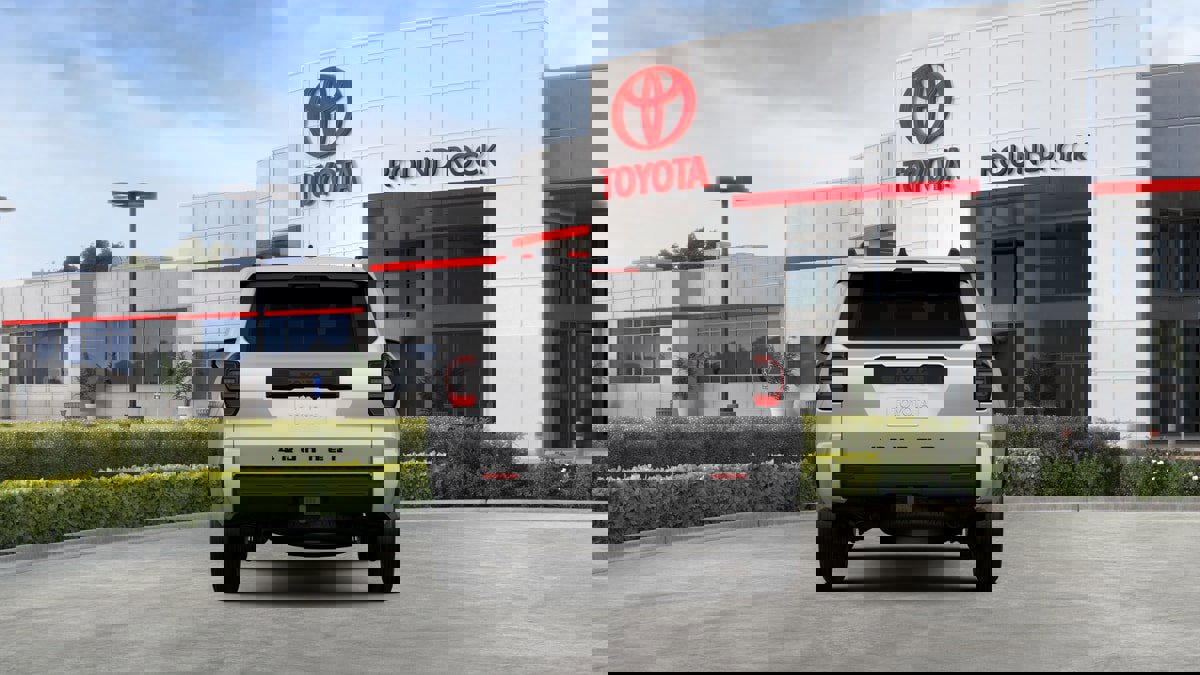 New 2026 Toyota 4Runner SR5 image 8