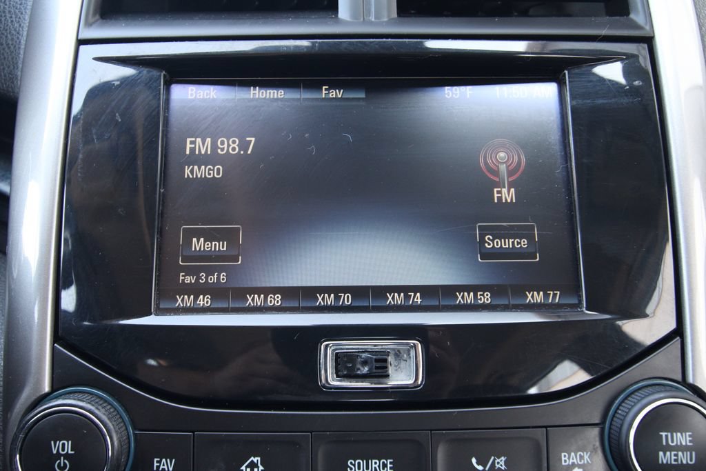Used 2015 Chevrolet Malibu LT w/ Power Convenience Package FWD image 27