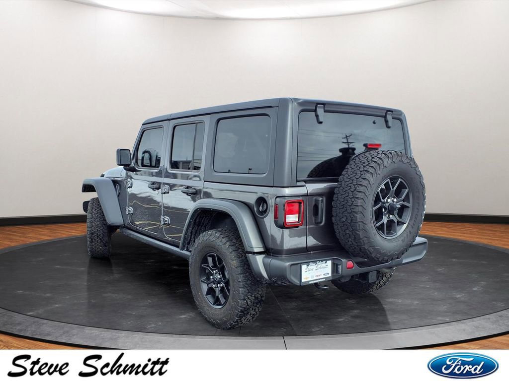 Used 2024 Jeep Wrangler Willys image 3