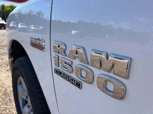 Used 2020 RAM 1500 Classic SLT w/ Luxury Group AWD/4WD image 15