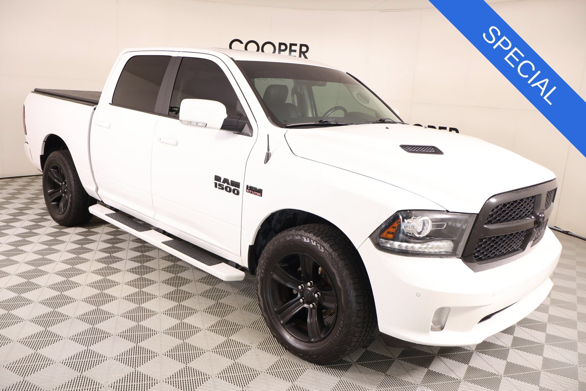 Used 2018 RAM 1500 Sport w/ Convenience Group AWD/4WD image 1