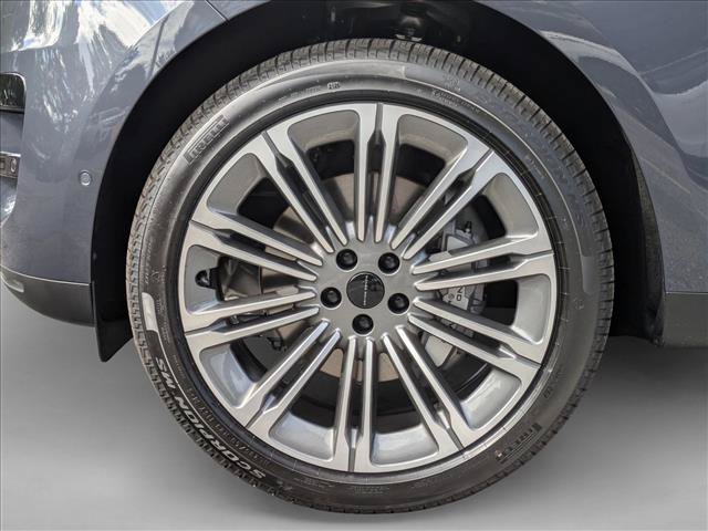 New 2027 Land Rover Range Rover Sport SE AWD/4WD image 10