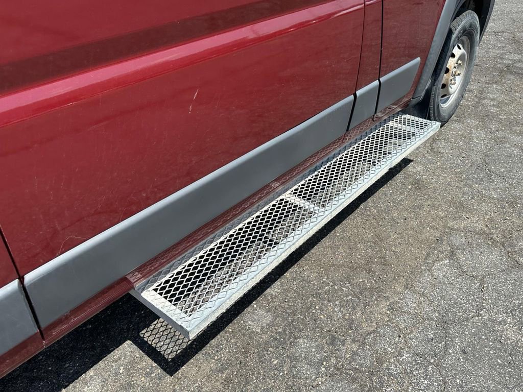 Used 2018 RAM ProMaster 2500 FWD image 12