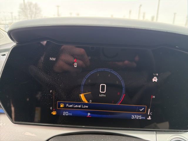 Used 2025 Chevrolet Trax LT w/ Driver Confidence Package image 11