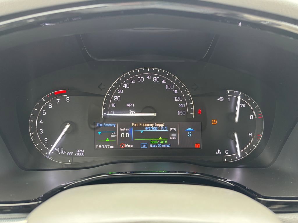 Used 2019 Cadillac XT5 Premium Luxury w/ LPO, Black Ice Package image 17