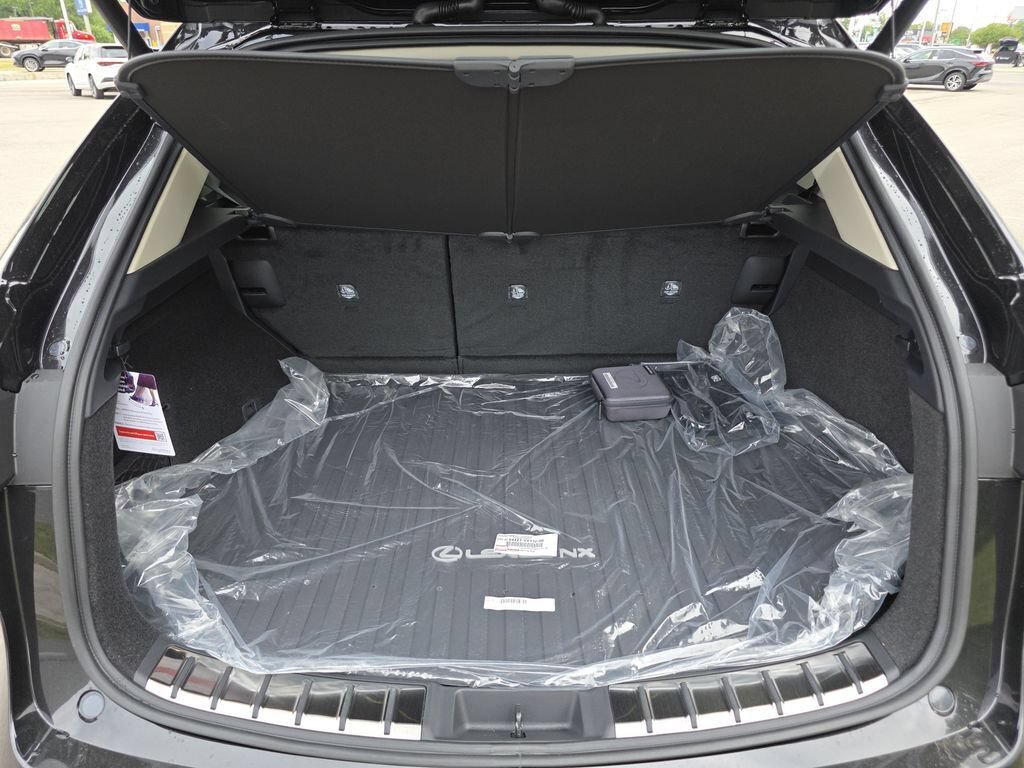 New 2026 Lexus NX 350 AWD w/ Premium Package image 11