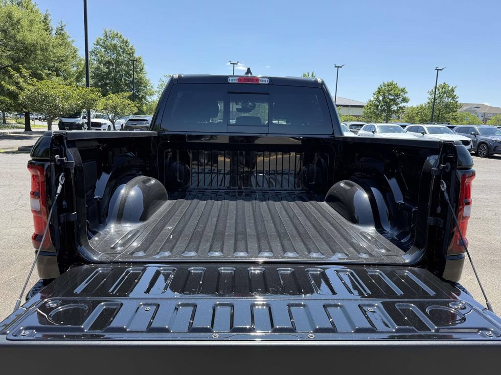 New 2026 RAM 1500 Big Horn AWD/4WD image 32