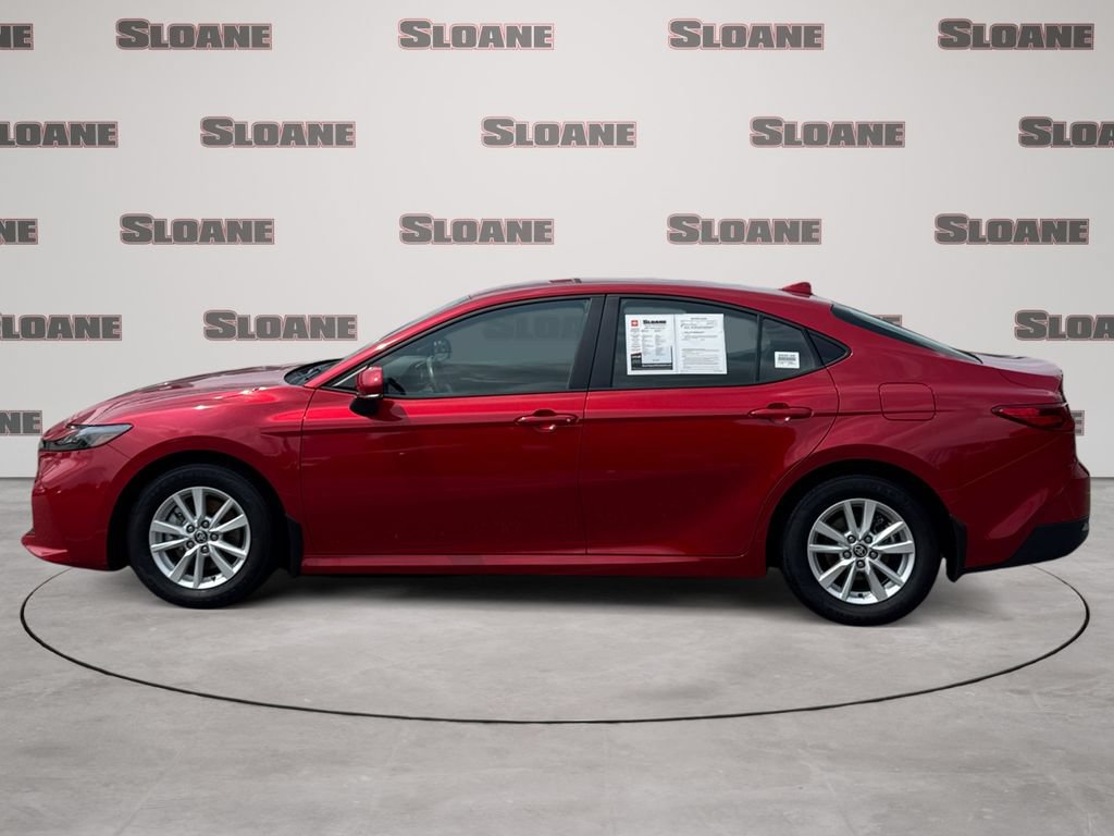 Used 2025 Toyota Camry LE w/ Convenience Package FWD image 2