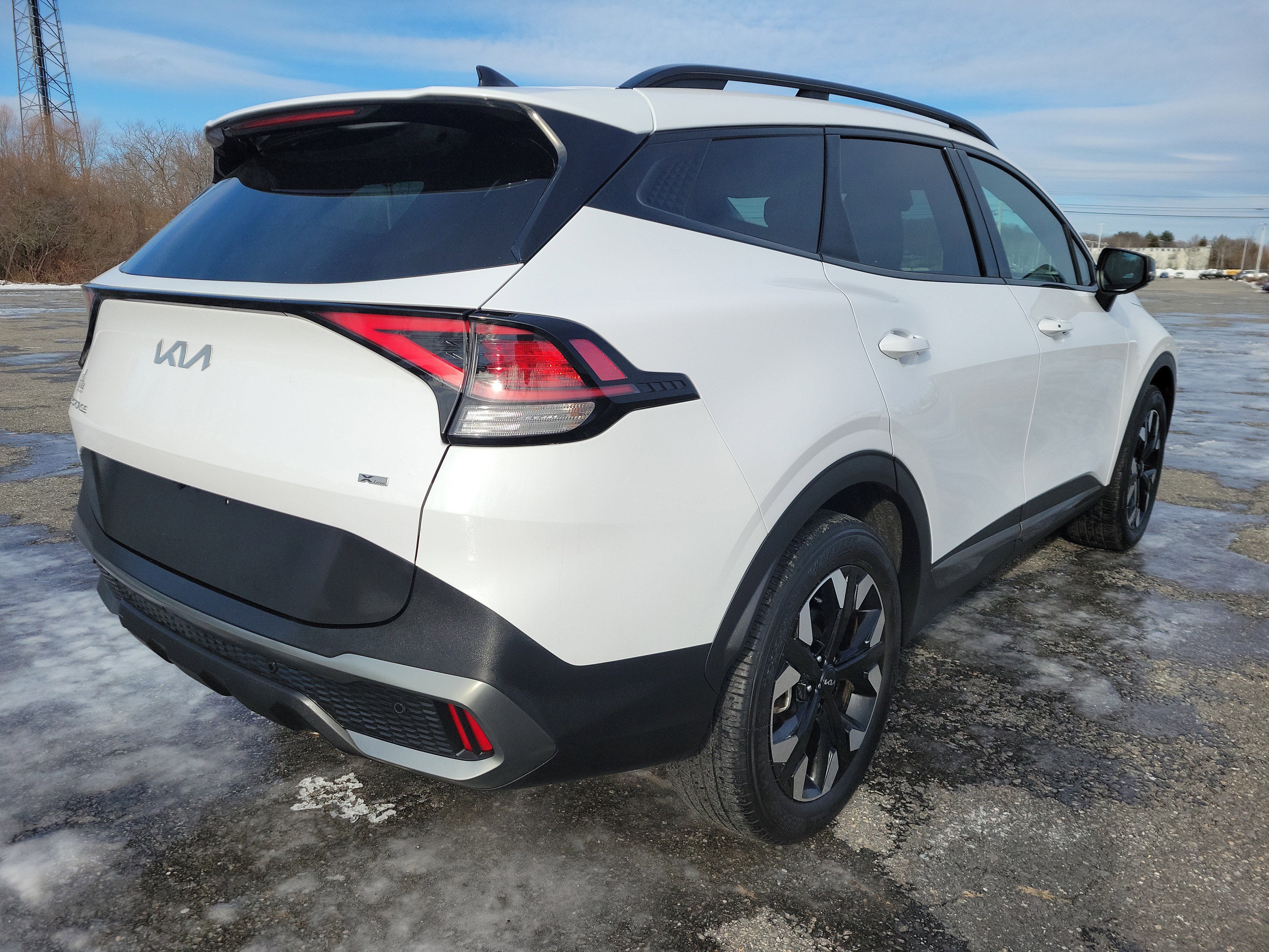 Used 2024 Kia Sportage X-Line w/ X-Line Premium Package image 5