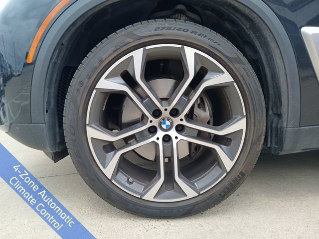 Used 2025 BMW X5 sDrive40i w/ Climate Comfort Package RWD image 5
