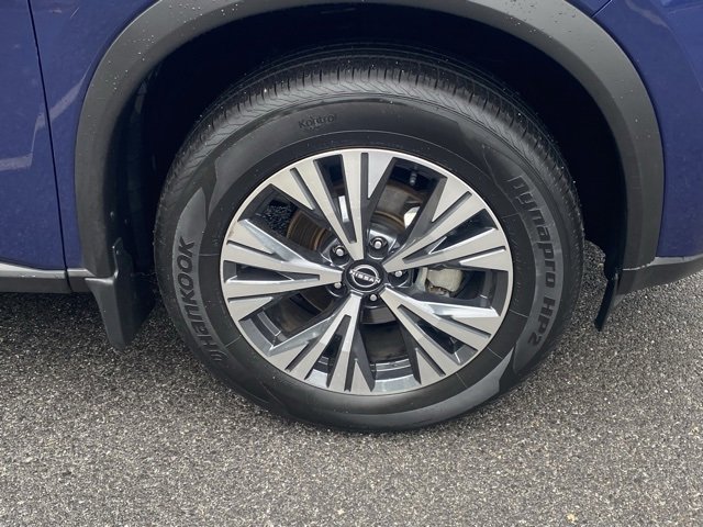 Certified 2023 Nissan Rogue SV image 11