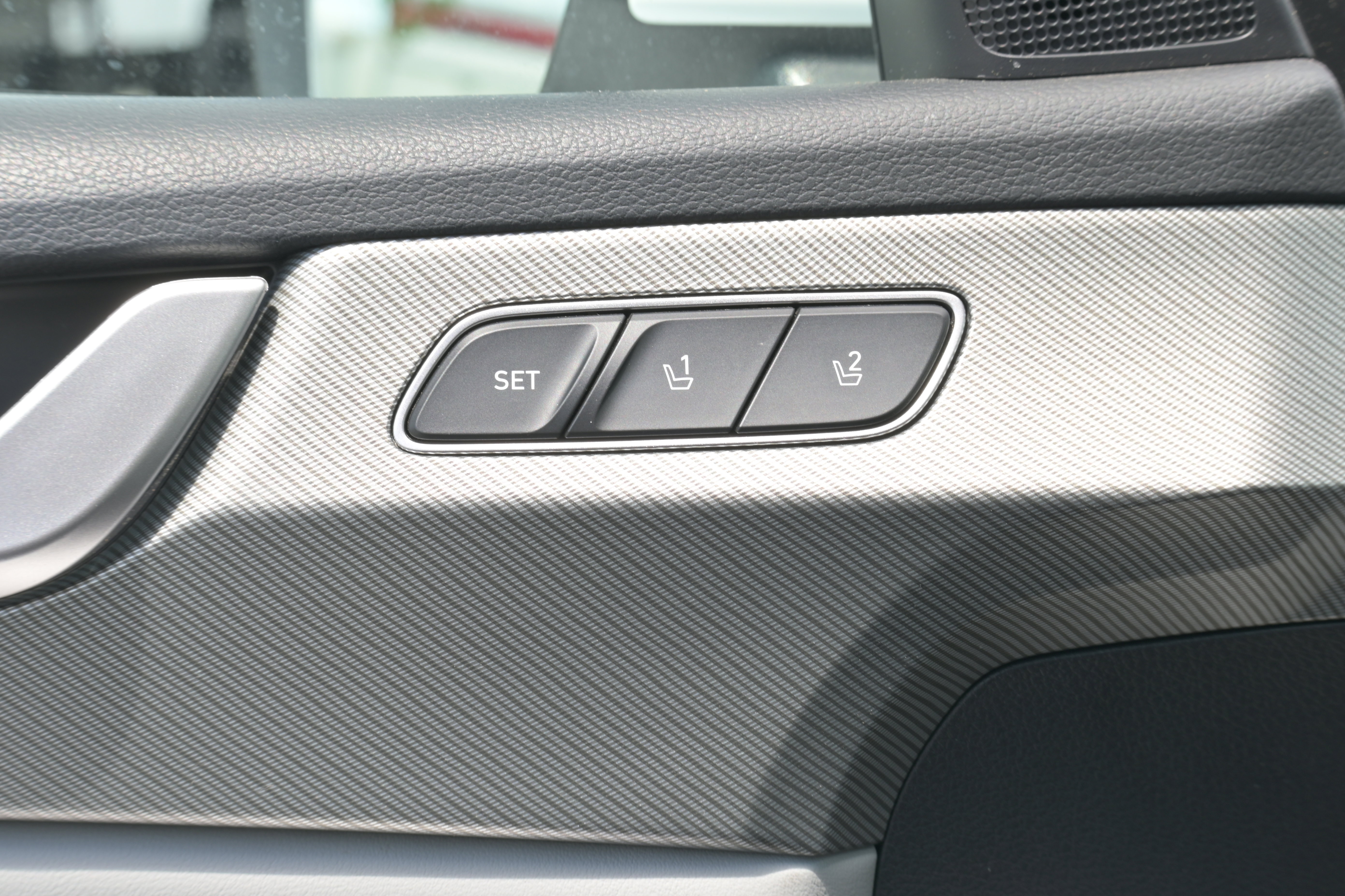 Used 2024 Hyundai Palisade SEL w/ Premium Package image 29