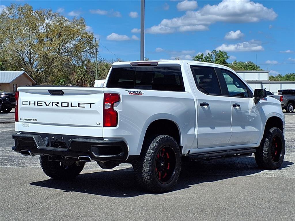 Used 2021 Chevrolet Silverado 1500 LT Trail Boss w/ Convenience Package II image 4