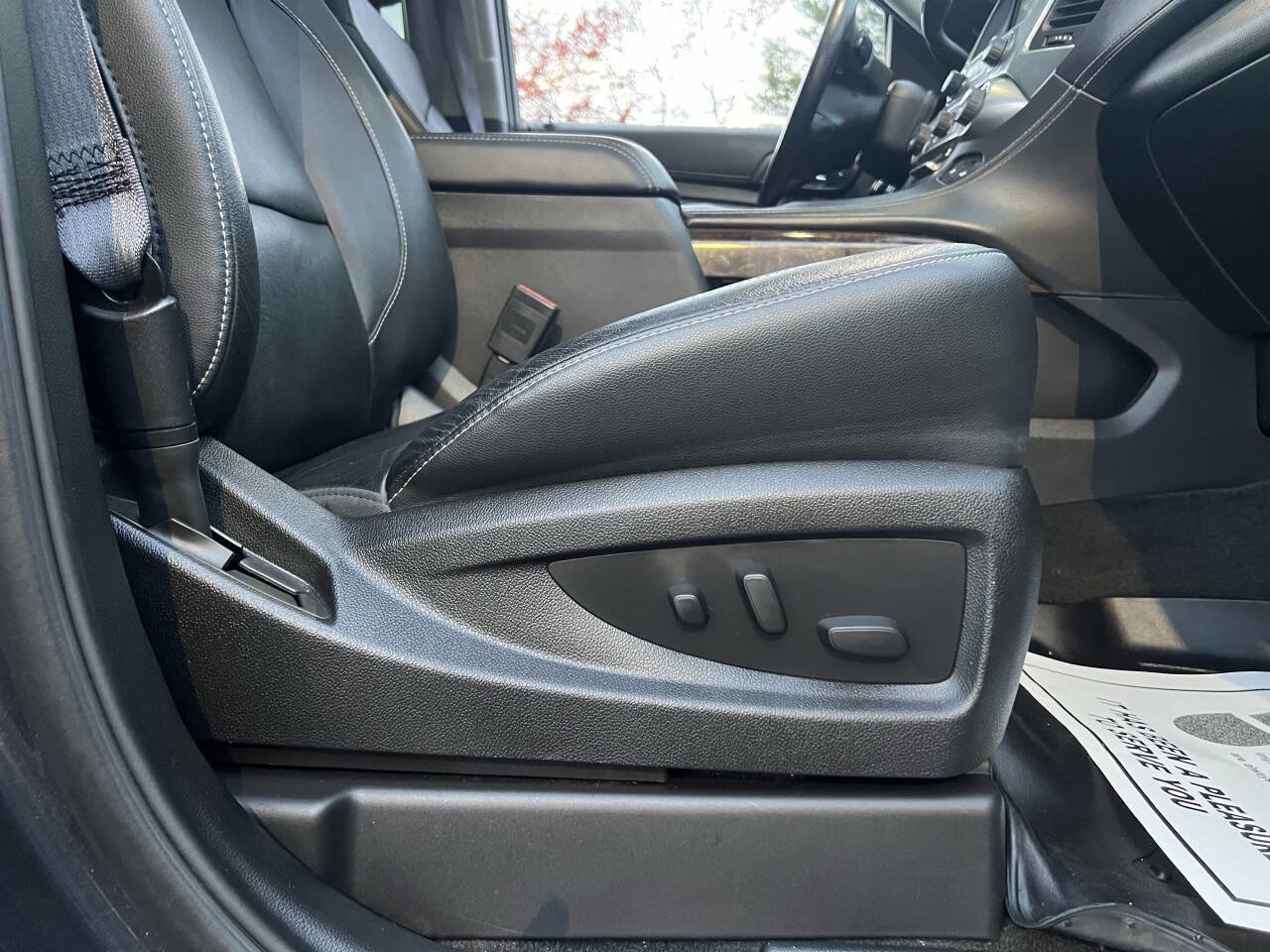 Used 2016 Chevrolet Tahoe LT image 15