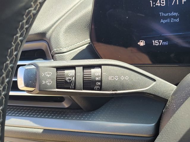 Used 2024 Chevrolet Traverse LT image 17