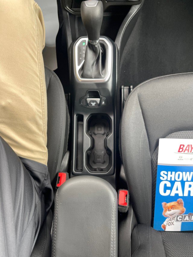 Used 2020 Jeep Renegade Altitude image 17