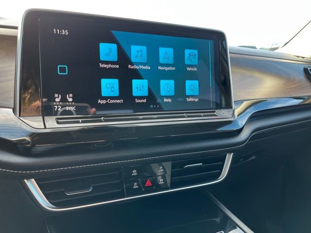 Used 2025 Volkswagen Atlas SE image 37