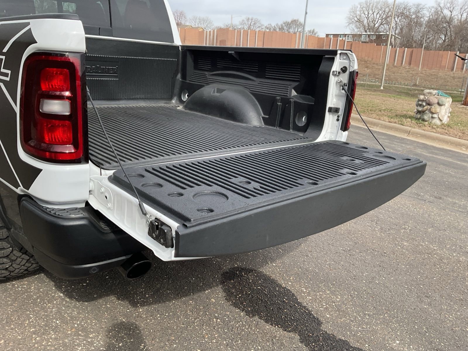 Used 2025 RAM 1500 Rebel image 32