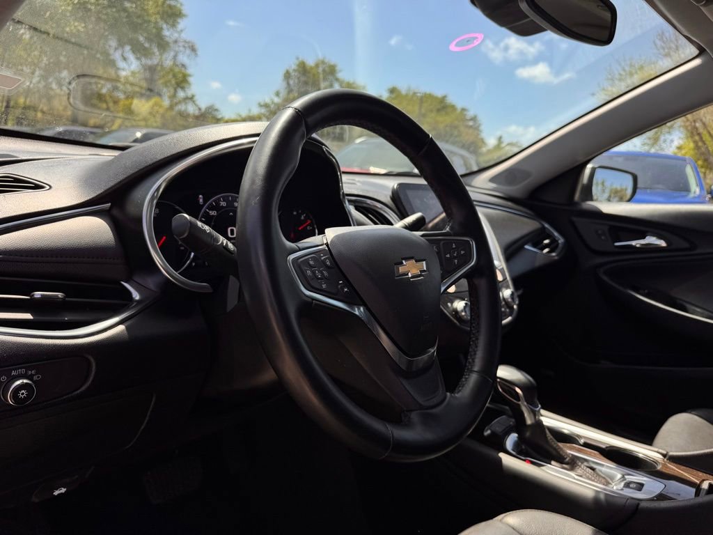 Used 2024 Chevrolet Malibu LT FWD image 15