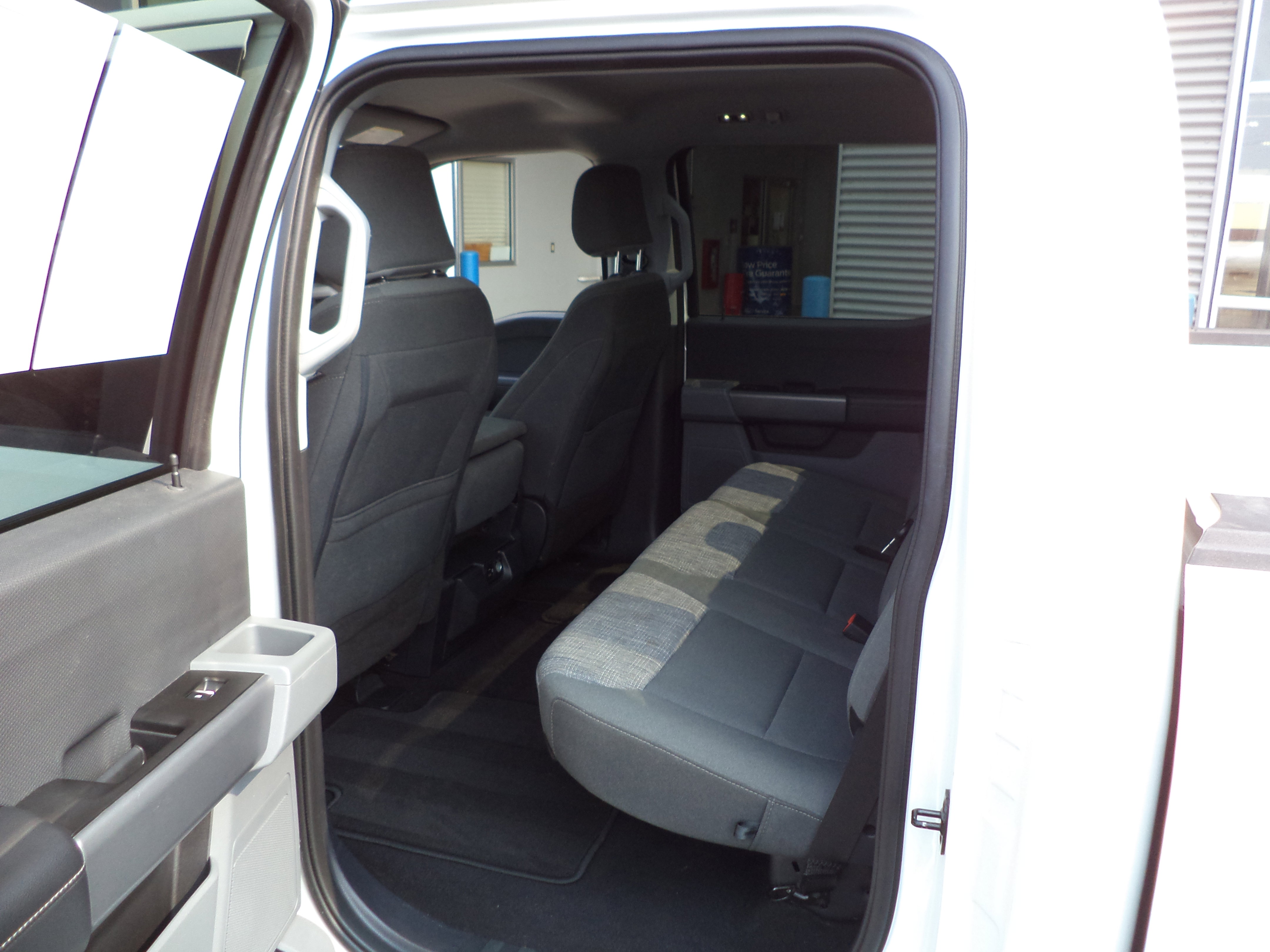 Used 2023 Ford F150 XLT w/ Trailer Tow Package image 3