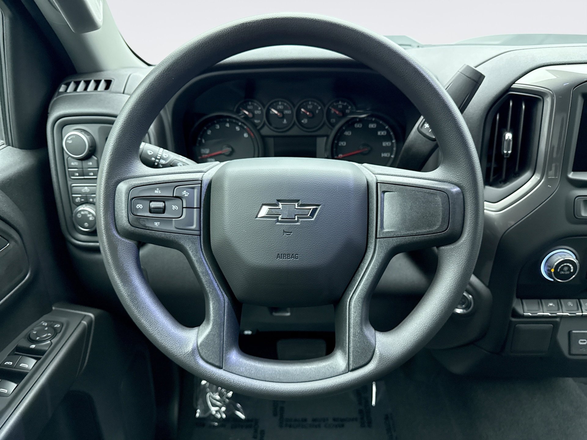 Used 2026 Chevrolet Silverado 1500 Custom Trail Boss w/ LPO, Dark Essentials Package AWD/4WD image 12