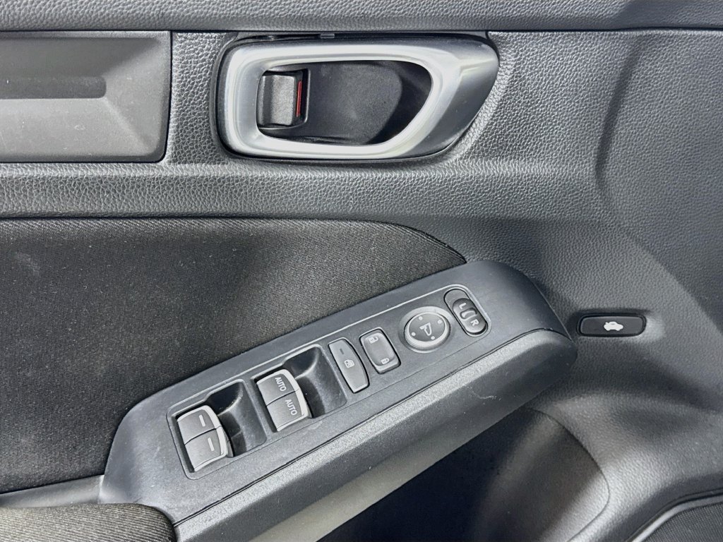 Used 2023 Honda Civic Sport image 12