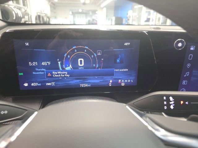 New 2025 Chevrolet Equinox LT w/ Safety and Technology Package image 13