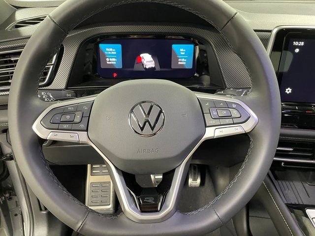 New 2026 Volkswagen Atlas Cross Sport SEL R-Line image 15