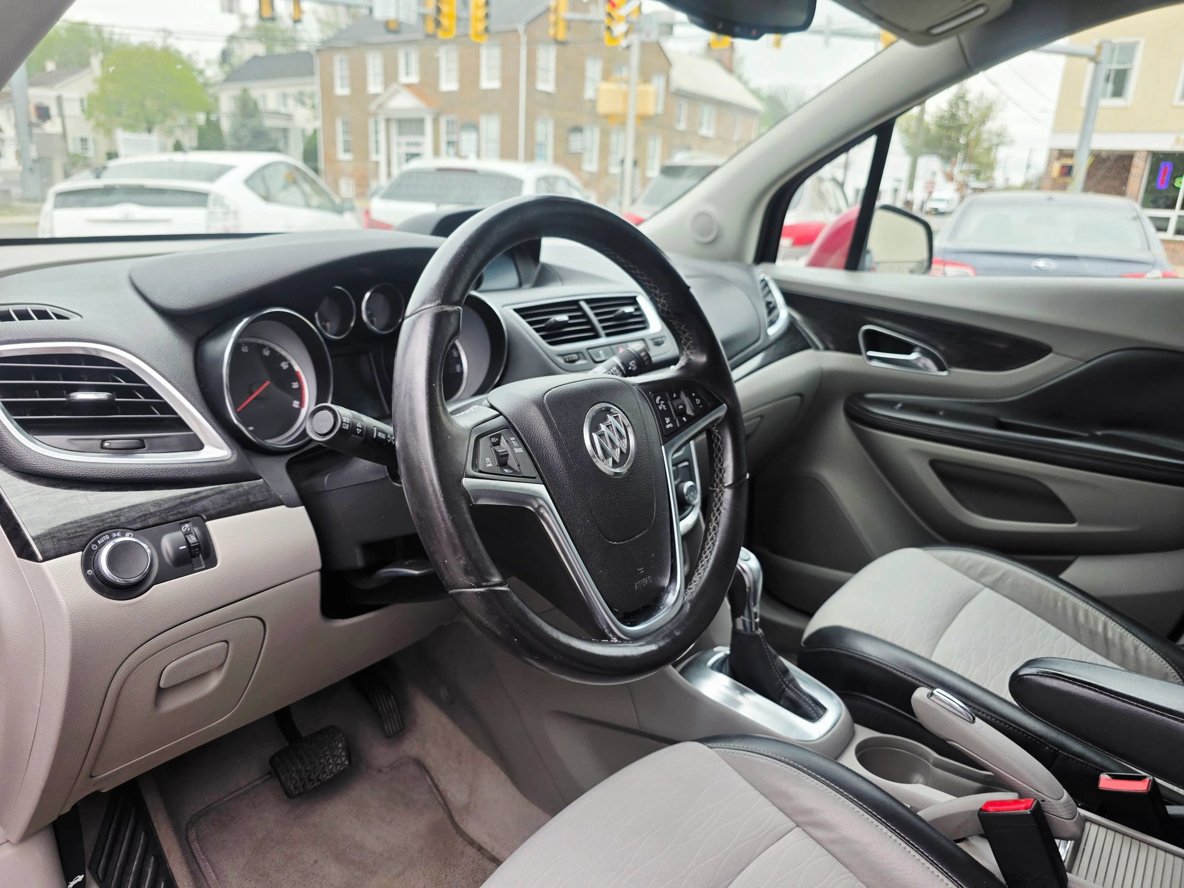 Used 2016 Buick Encore AWD image 10
