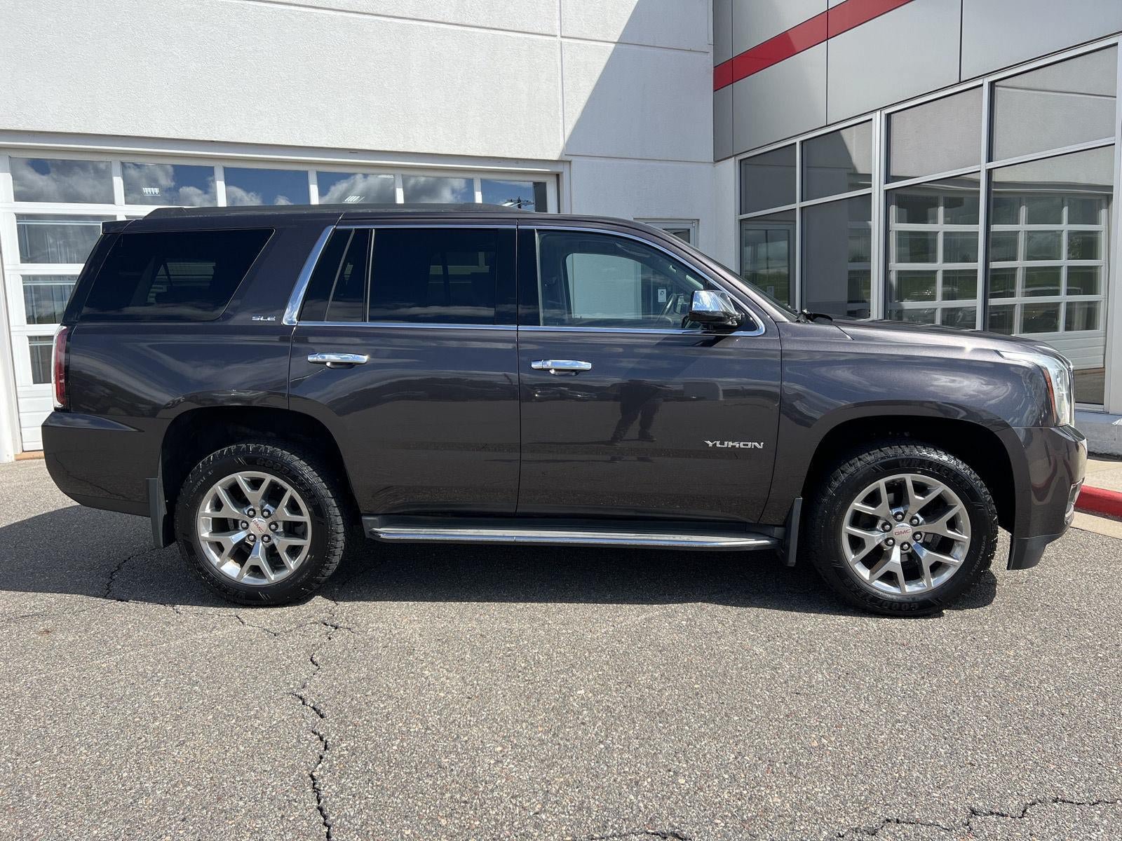 Used 2015 GMC Yukon SLE w/ Convenience Package AWD/4WD image 11
