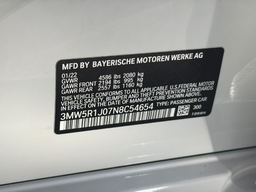Used 2022 BMW 330i Sedan w/ Premium Package 2 RWD image 35