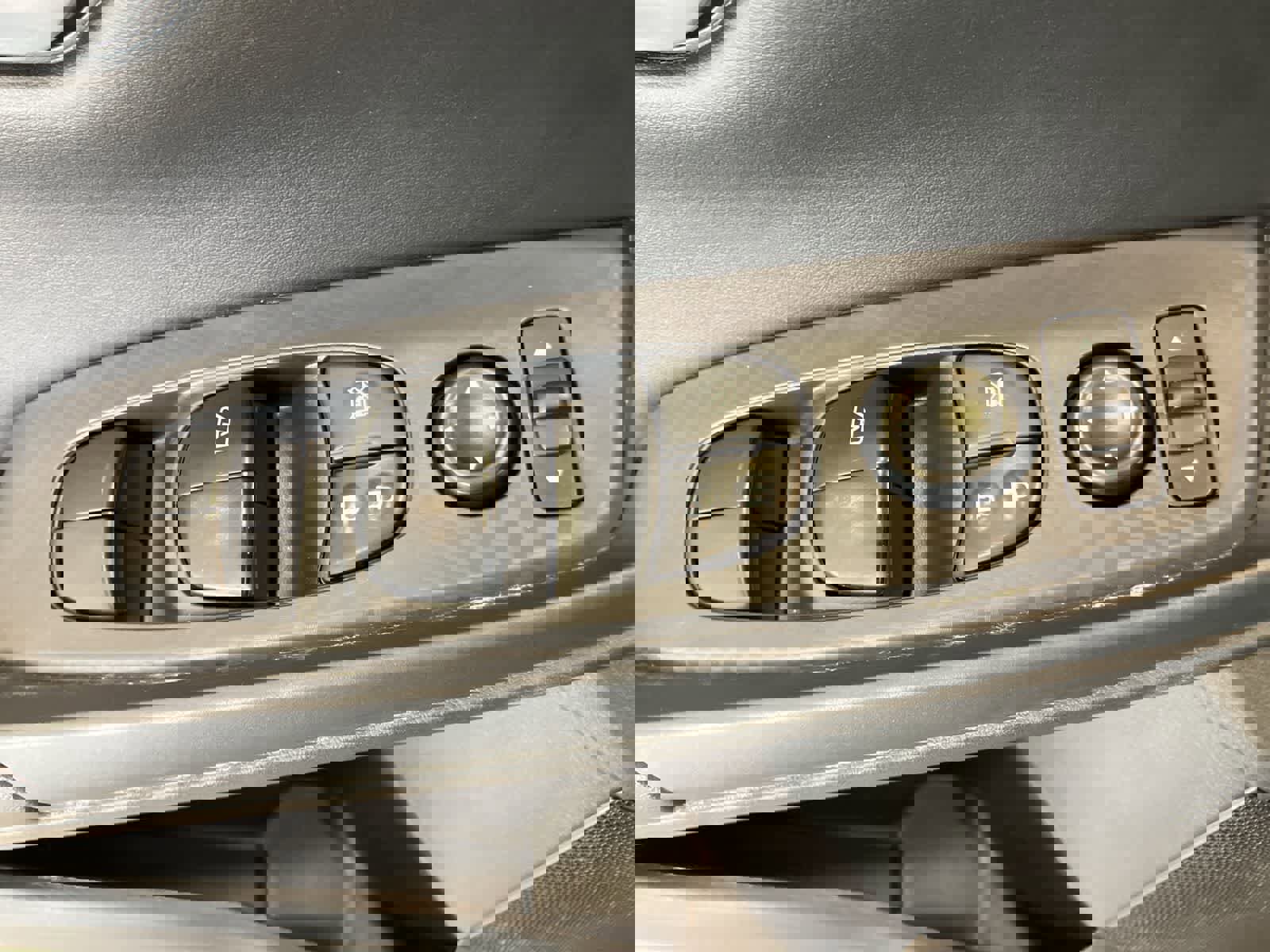 Used 2025 Nissan Sentra SV image 12