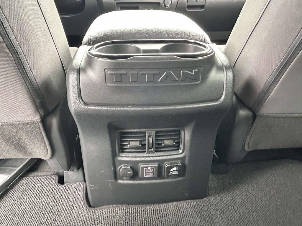 Used 2024 Nissan Titan SV w/ SV Bronze Edition Package RWD image 10